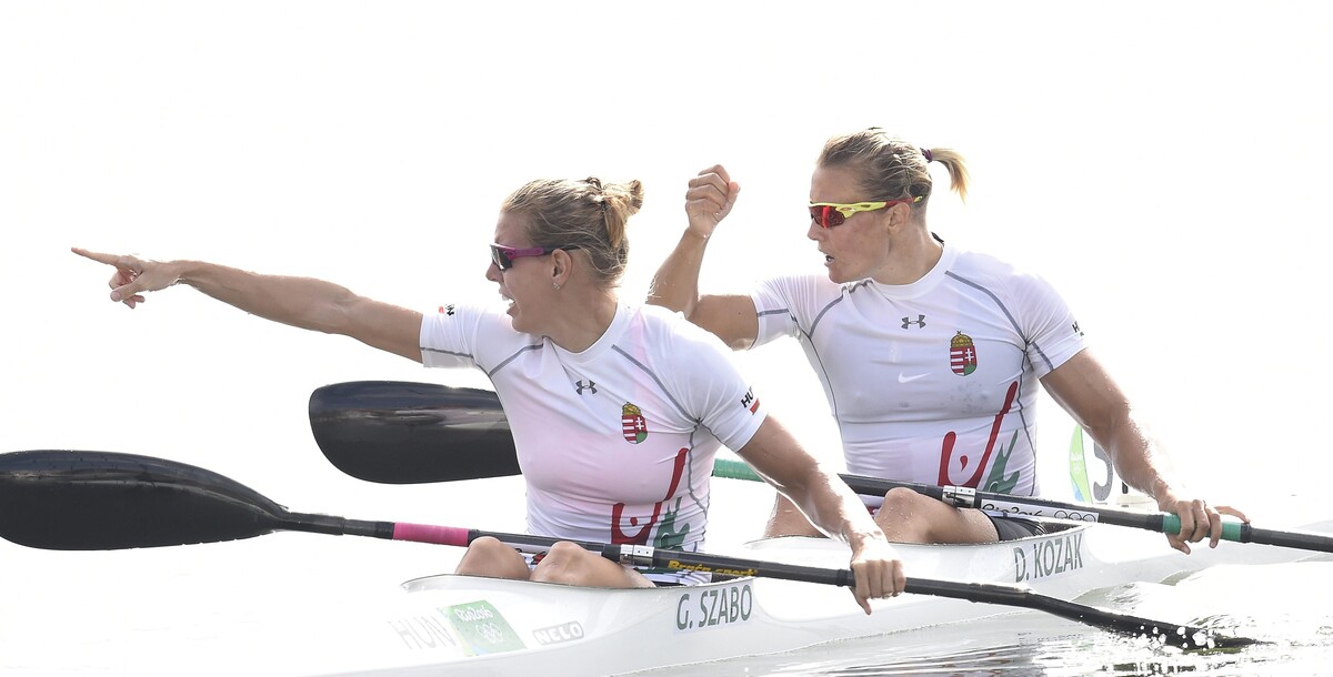 Három számban ismét összecsapnak: Kozák vs. Carrington