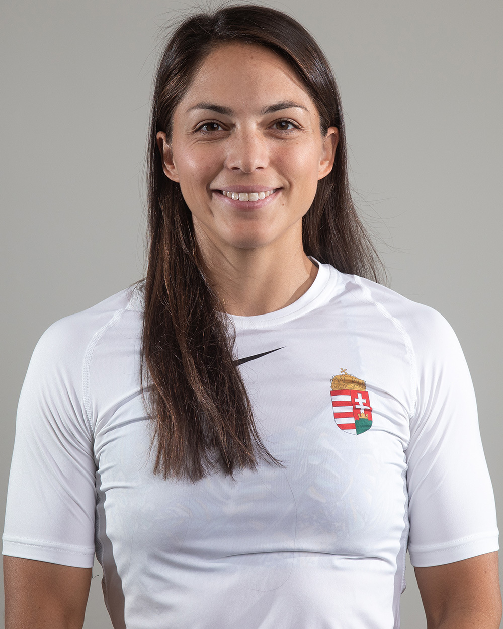 Visszavonult Lucz Dóra