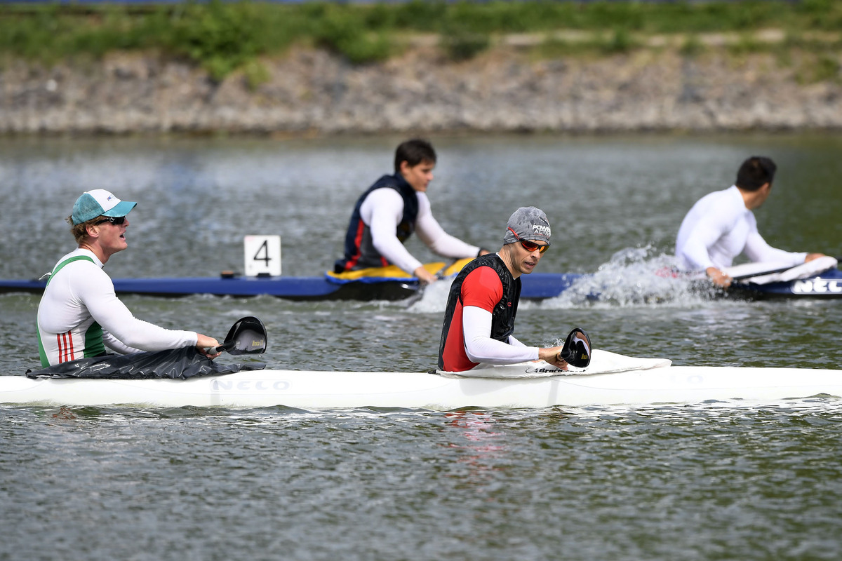 “Kevés a kicsi kajakos”