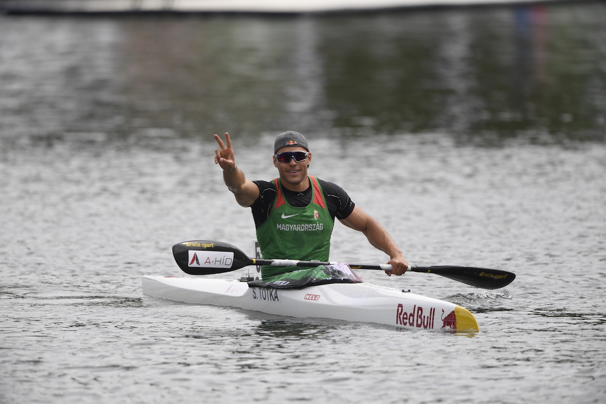 Kajak egyesben és női négyesben jó előjelek