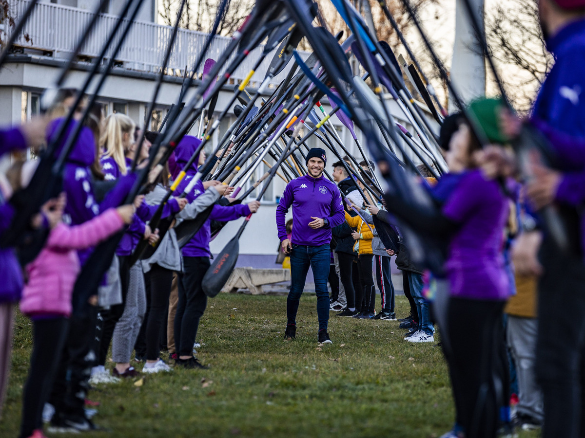 Fát kapott az olimpiai bajnok
