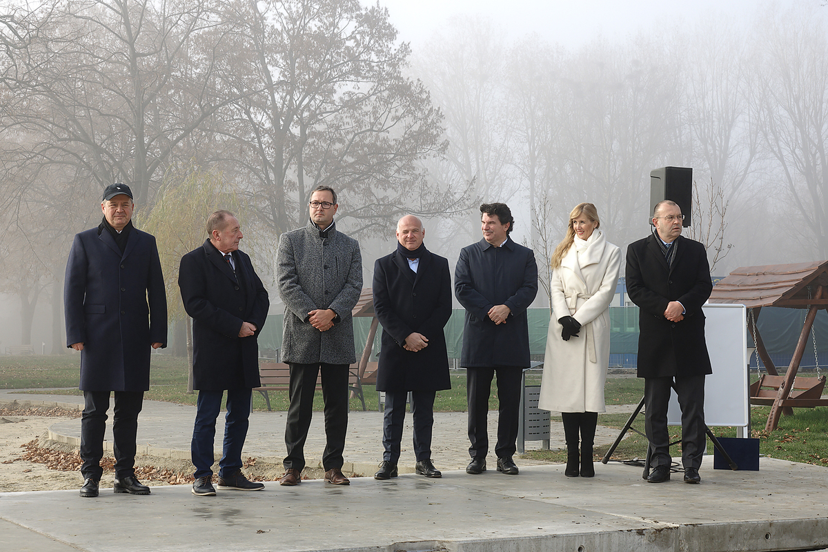 Víziturisztikai és szabadidőközpont épül Balatonfüreden