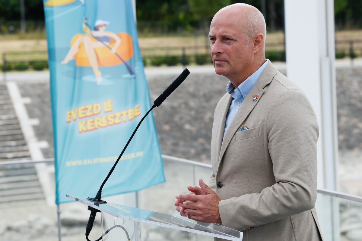 Már közel 3000 nevezés érkezett a Hervis Balaton-átevezésre