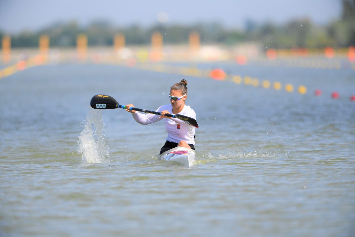 Újabb 8 aranyat zsebeltek be a magyar versenyzők a Maty-éren
