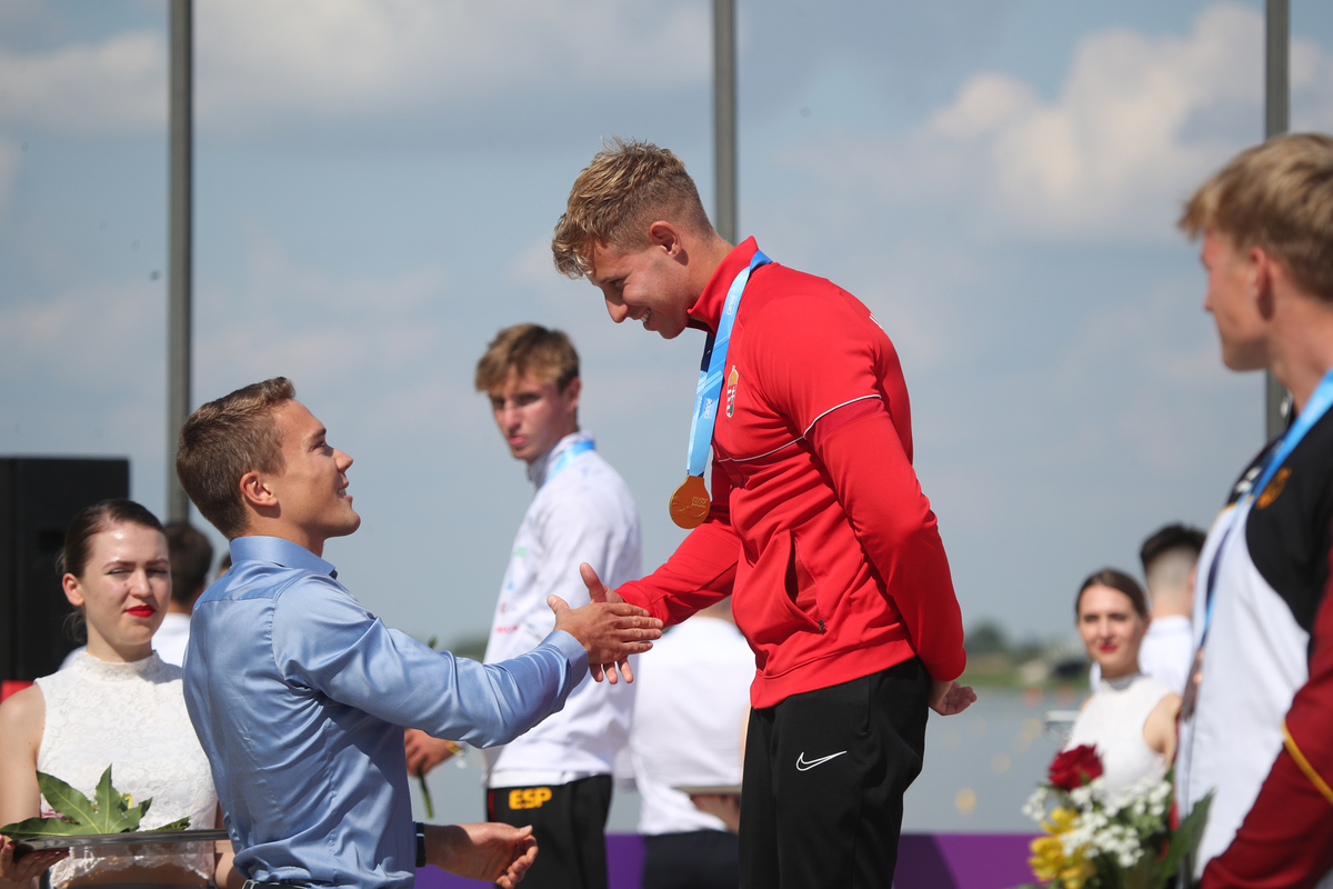 Újabb 8 aranyat zsebeltek be a magyar versenyzők a Maty-éren