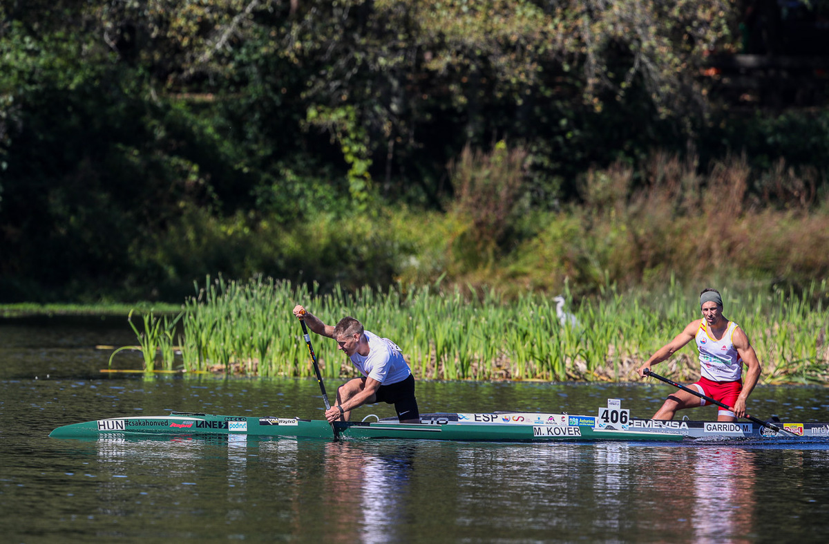 Kolozsvári Brúnó világbajnok, kenuban két ezüst született