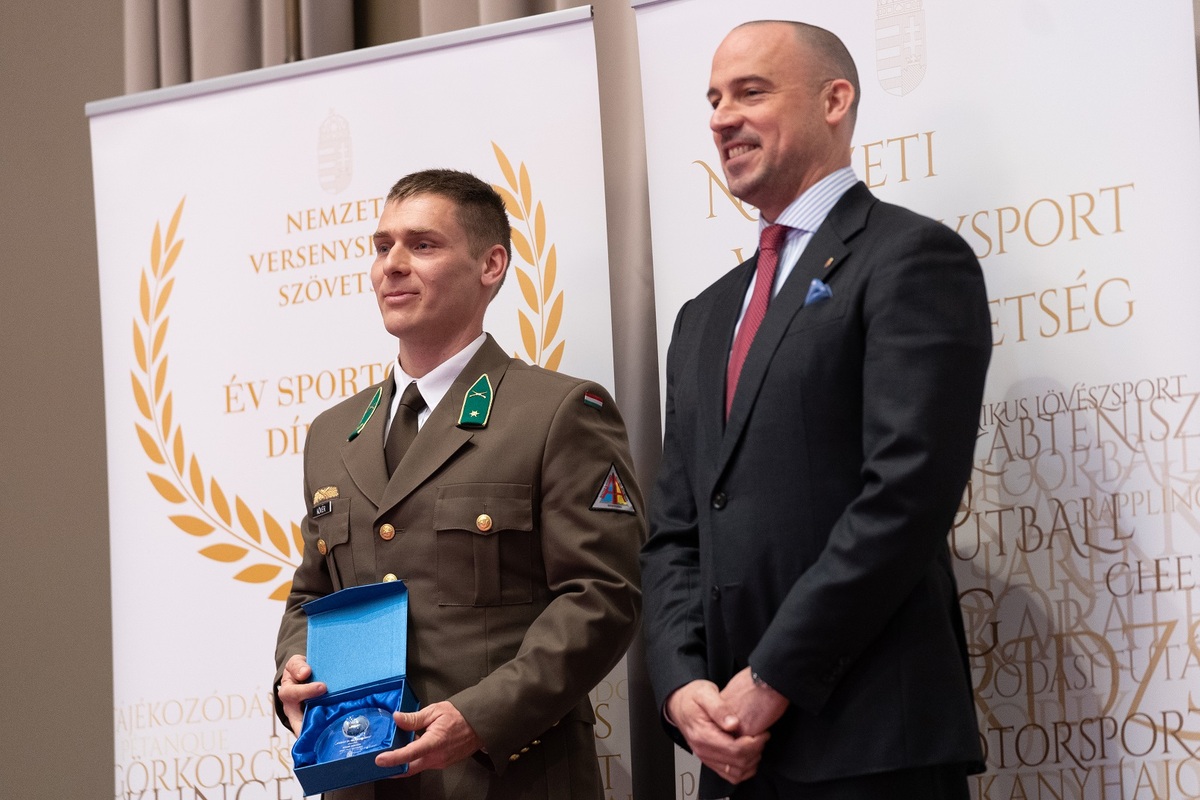Kiszli Vandát és Kövér Mártont is díjazta a Nemzeti Versenysport Szövetség