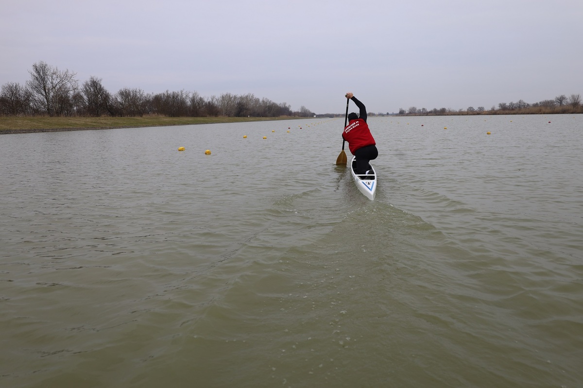 Szegeden készült vízen kenus Los Angeles-keret