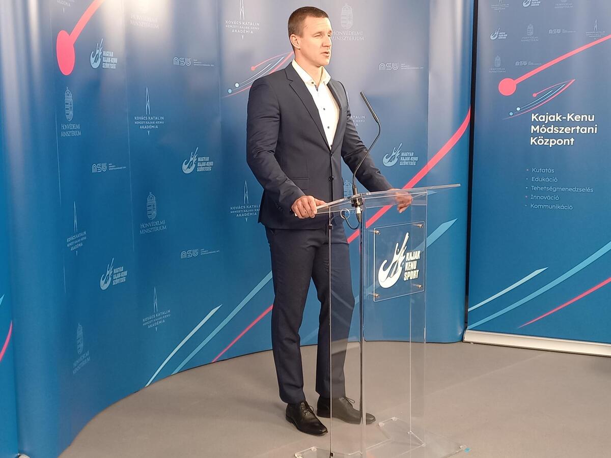 Online szakmai konferenciát tartottunk