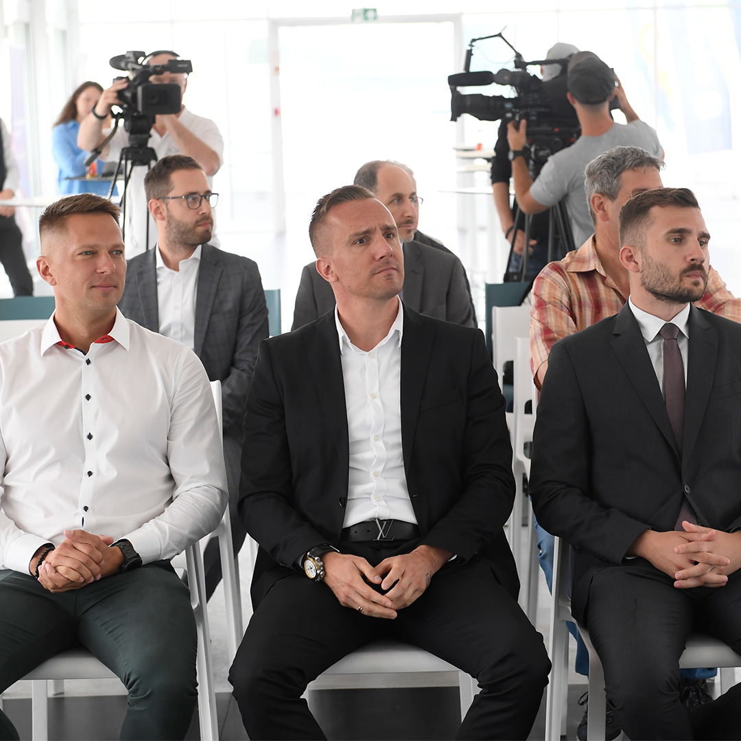 ”Evezd le keresztbe!” - július 15-én Hervis Balaton-Átevezés!