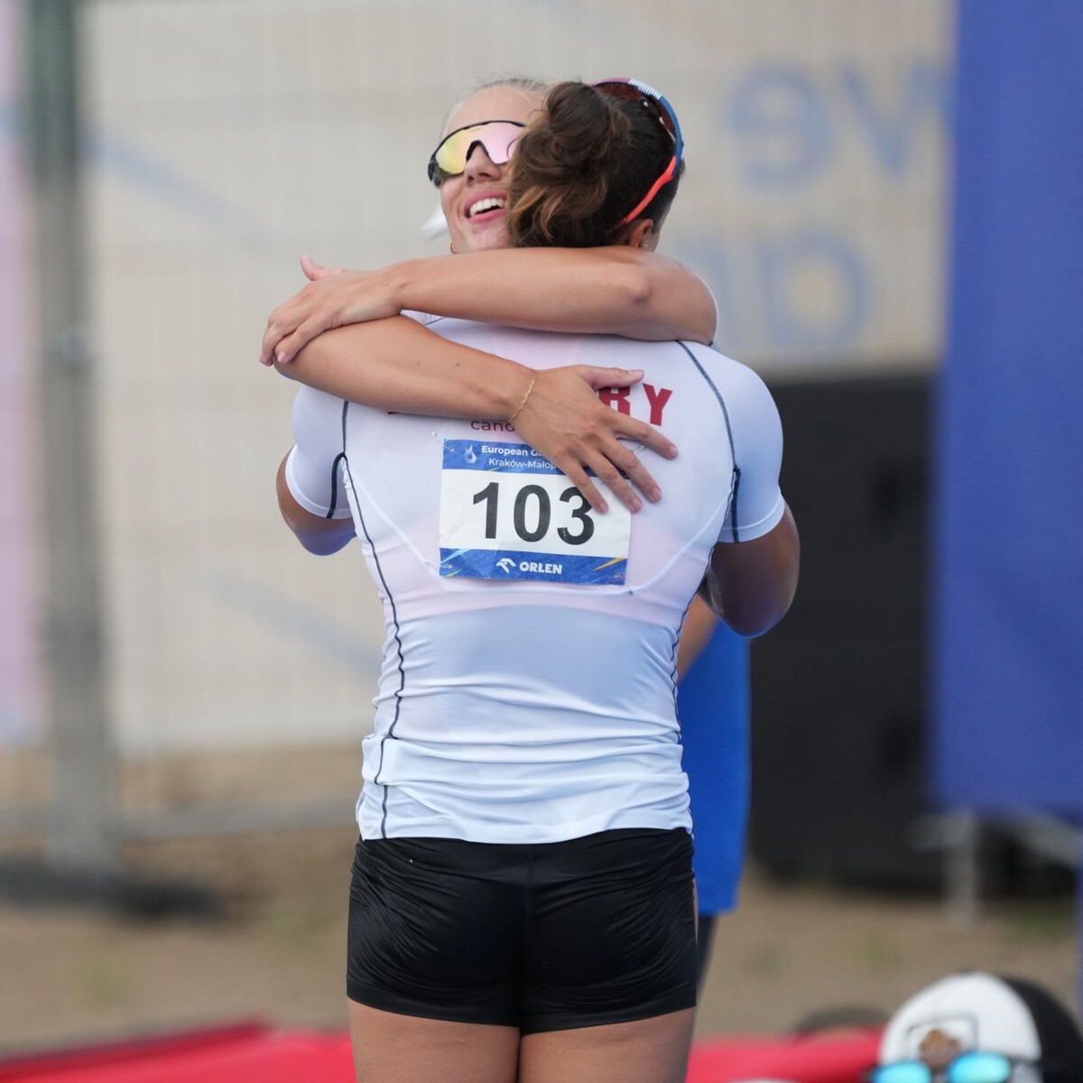 Bronzérmes a Gazsó, Csipes páros