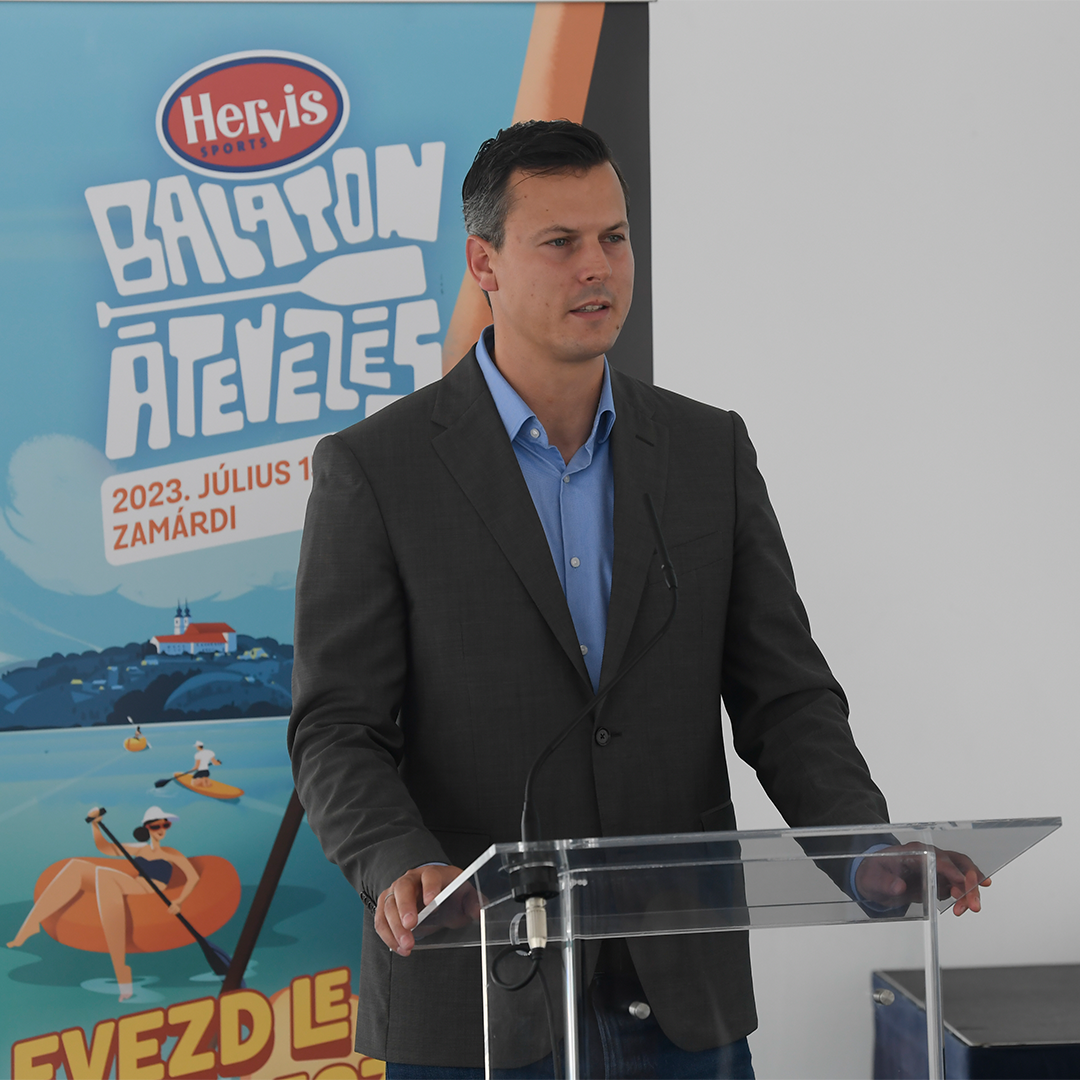 ”Evezd le keresztbe!” - július 15-én Hervis Balaton-Átevezés!