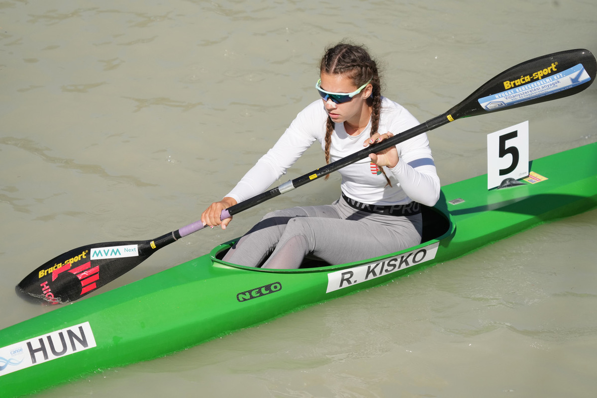 Makulátlan négyesek, hat aranyérem az első döntős délelőtt termése