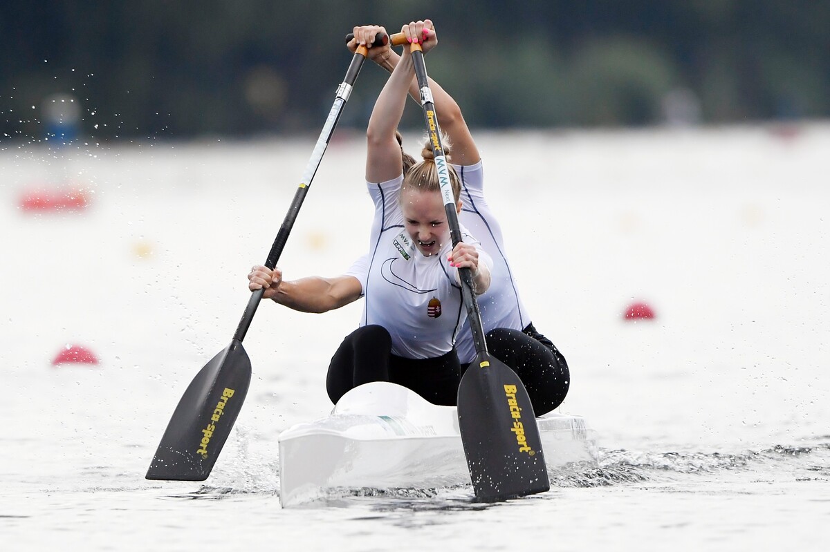 Fantasztikus ezüstérmet, és négy kvótát szerzett a férfi kajak négyes
